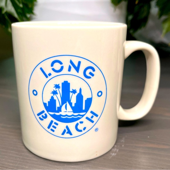 Long Beach Vintage Coffee Mug Cup 10 oz Mug Cup - Picture 1 of 5